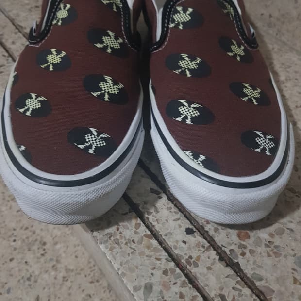 와코마리아x반스 브라운