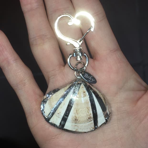 베키 어비스 하트 키링