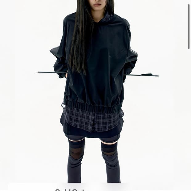 오호스 Layered Mesh Nylon Sweatshirts