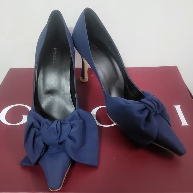 새상품 드레곤블루스 리본 펌프스 여자 구두 하이힐 250 38 찐이쁨