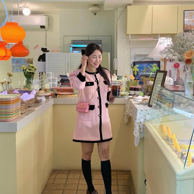 쟈니헤잇재즈 퍼프 버튼 미니 드레스 핑크