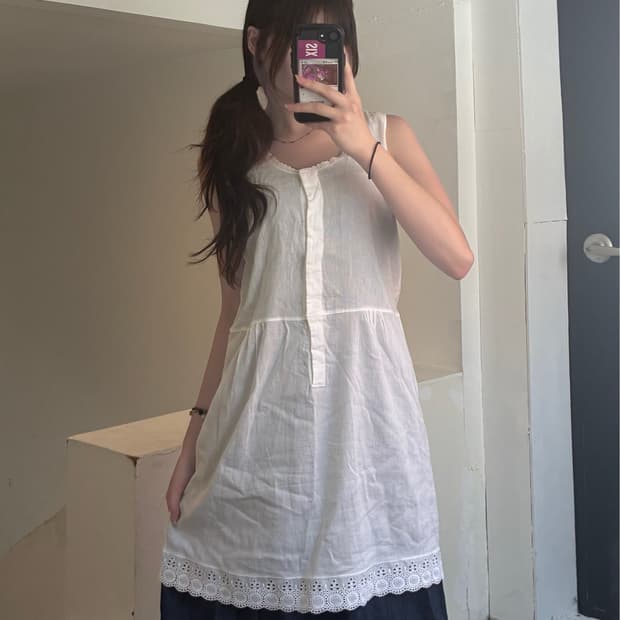 M) Japanese vintage 여성 펀칭 디테일 화이트 나시 원피스