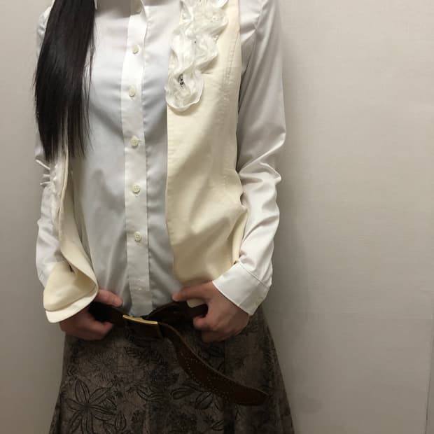 빈티지 아이보리 플라워 베스트