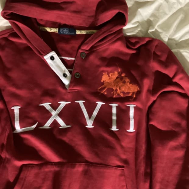 폴로 LXVII 레드 후드티