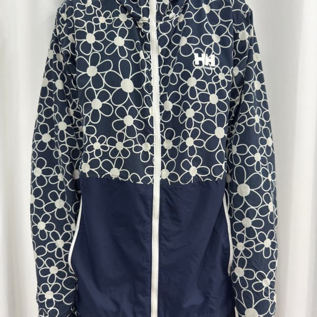 helly hansen flower hood jacket