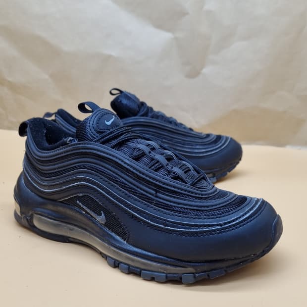 나이키 에어맥스97 트리플 블랙 운동화235