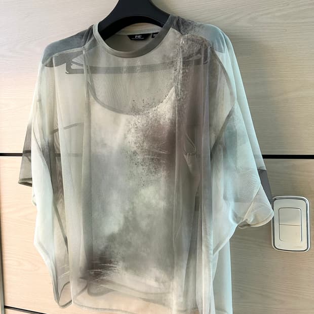 Bleached Pattern Layerd T Shirt