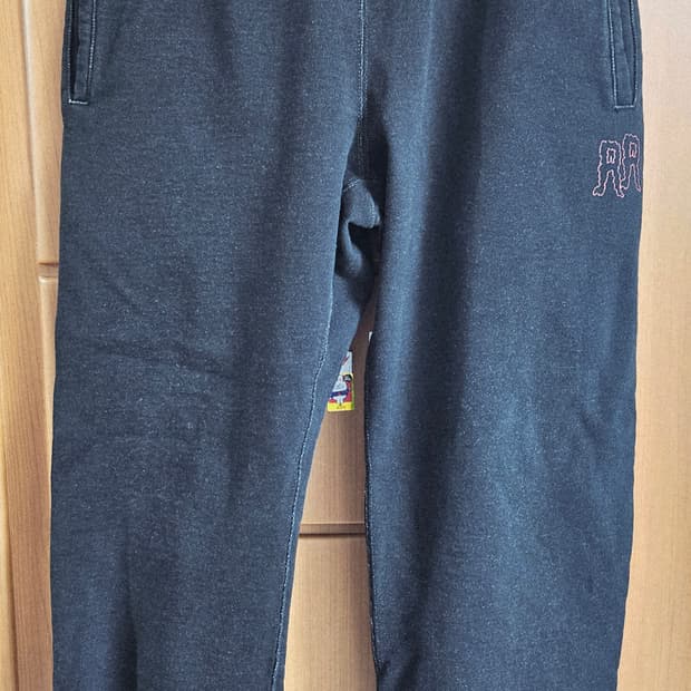 리저렉션 스웻팬츠(M)