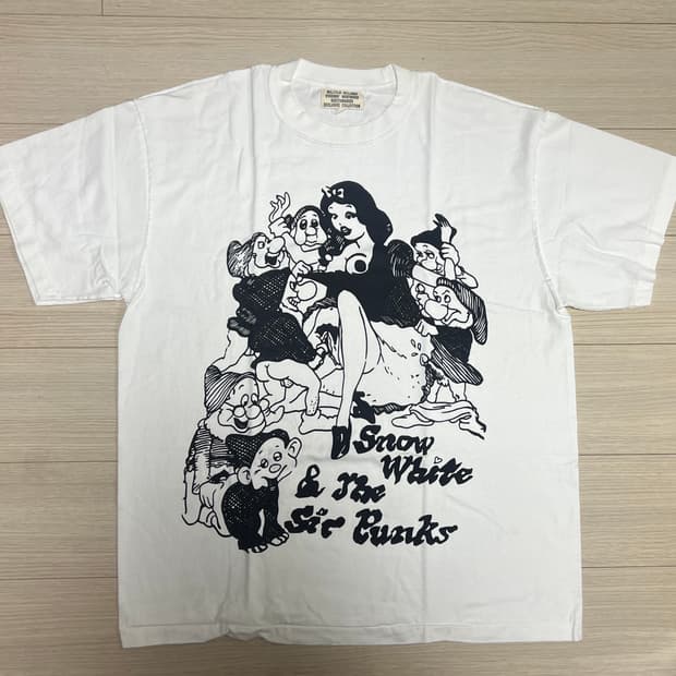 백설공주 T-shirt