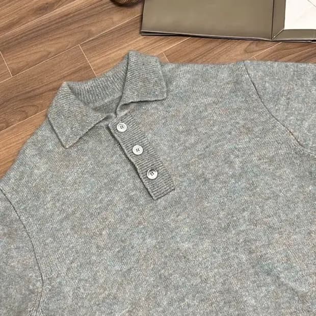 Oversized Knit Collar Sweate