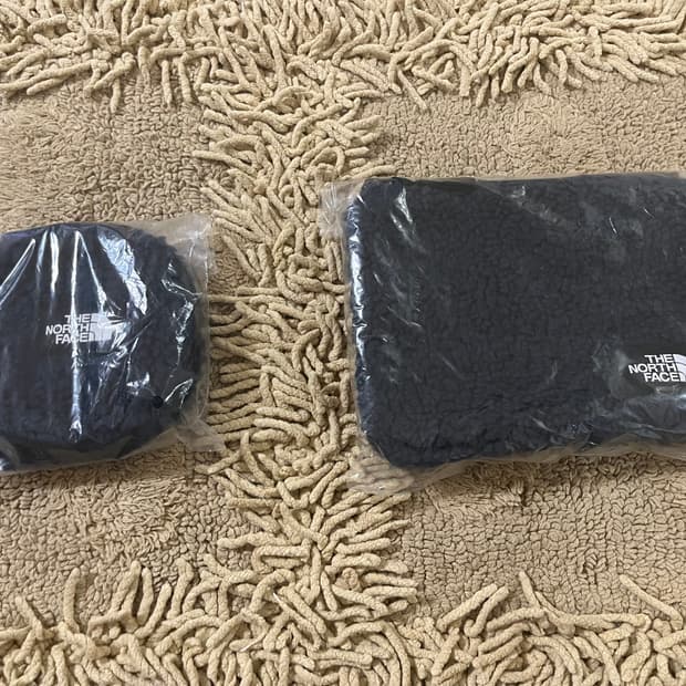 노스페이스 파우치 키링 새제품