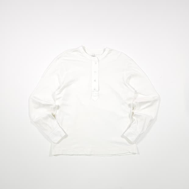 L'EAU 스탠다드 오브젝트 긴팔 티셔츠