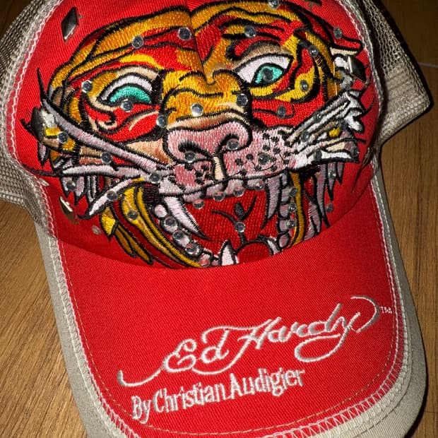 Ed hardy 에드하디 레드 타이거 메쉬캡 모자