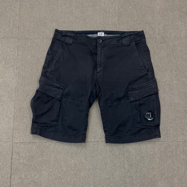cp campany cp컴퍼니 카고 고글 하프팬츠 50