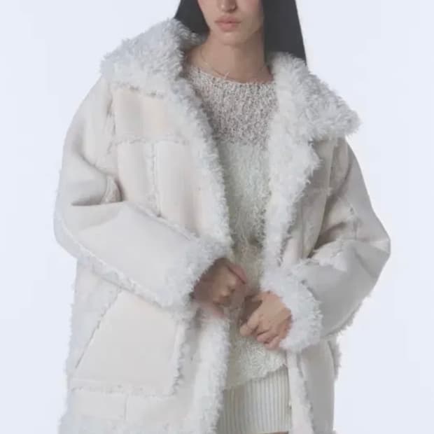 오디너리 홀리데이 무스탕