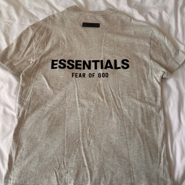 에센셜 티셔츠 xxs