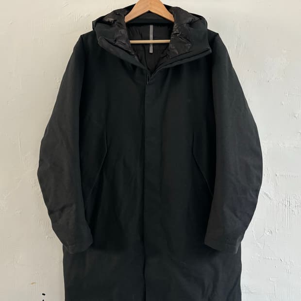 Arcteryx 아크테릭스 블랙 베일런스 다운 자켓