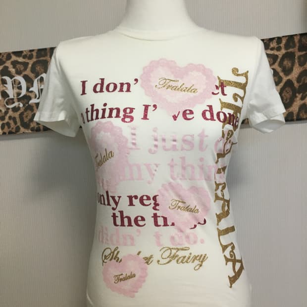 트랄랄라 하트 레터링 반팔 티셔츠 히메갸루