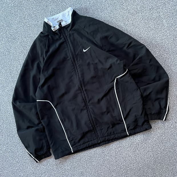 나이키 윈드브레이커 자켓
