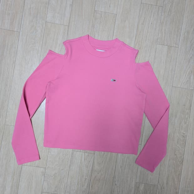 M) 타미진스 핑크 오프숄더 골지 긴팔티셔츠