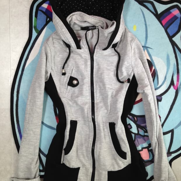 Y2K 도트 후드집업