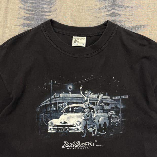 Gooses T-Shirts 올드카 반팔 티셔츠 [L]