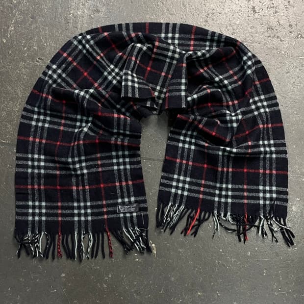 버버리 머플러 