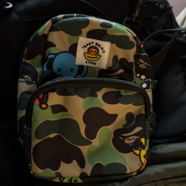 베이프 베이비 마일로 미니 백팩