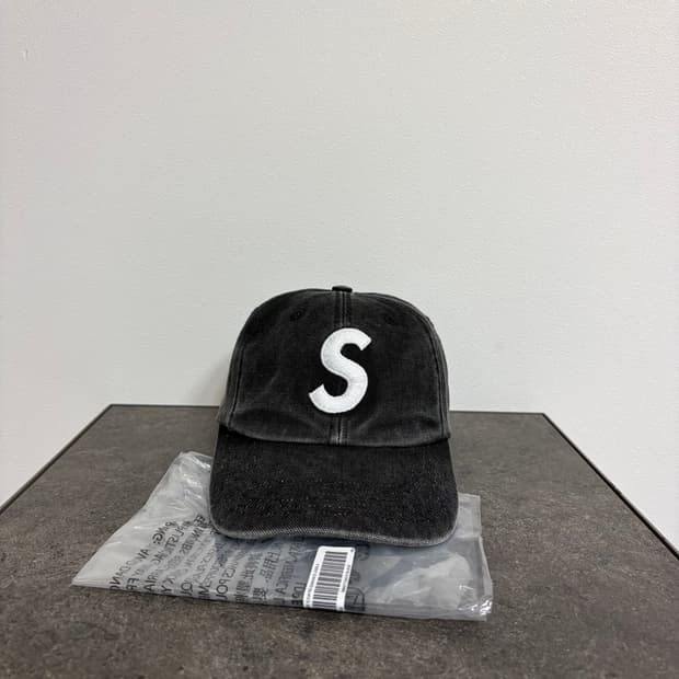(OS) 슈프림 S로고 볼캡 모자 피그먼트 블랙