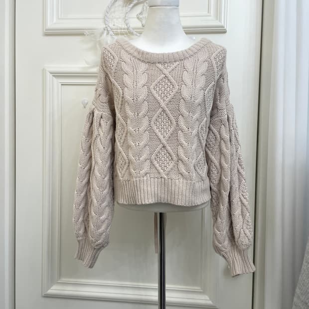 pink ivory twist back bow crop sweater