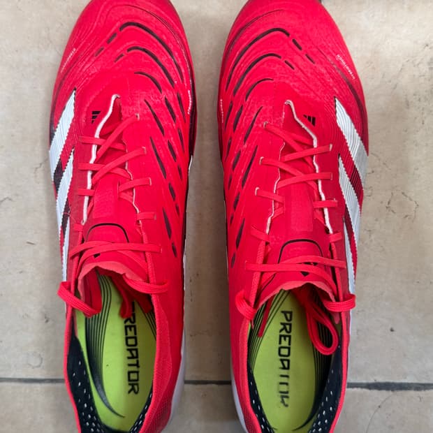 아디다스 프레데터 HG 285