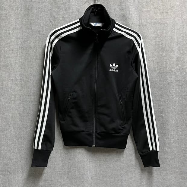 [85] 아디다스 오리지널스 파이어버드 블랙 트랙탑져지