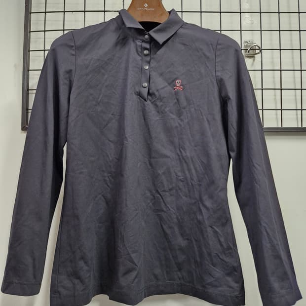 100L/66-77 마크앤로나 기능성 긴팔 카라티.