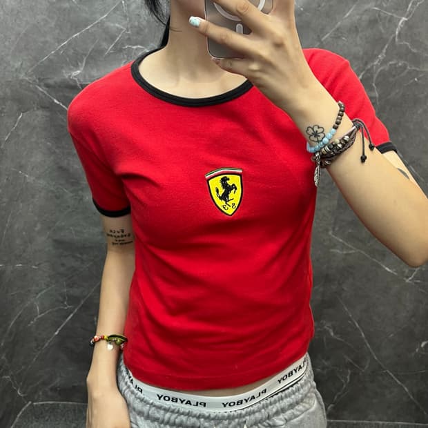 Ferrari 링거크롭티셔츠 s424