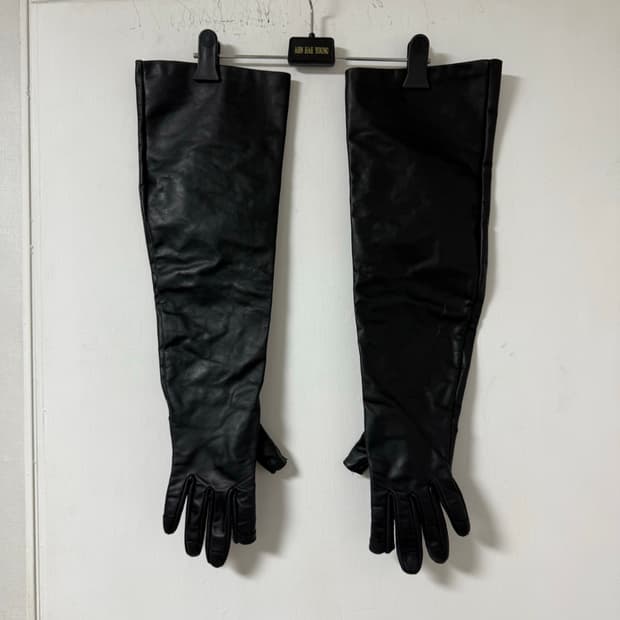 24ss 릭오웬스 런웨이 베이비카프스킨 비치롱 글로브