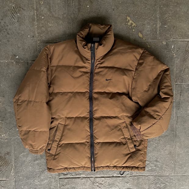 우주매물 00s 나이키 브라운 뉴챔프 패딩 올드스쿨 점퍼 L 100