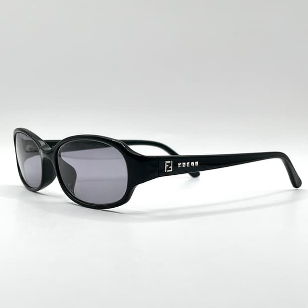 FENDI 펜디 큐빅 뿔테 선글라스