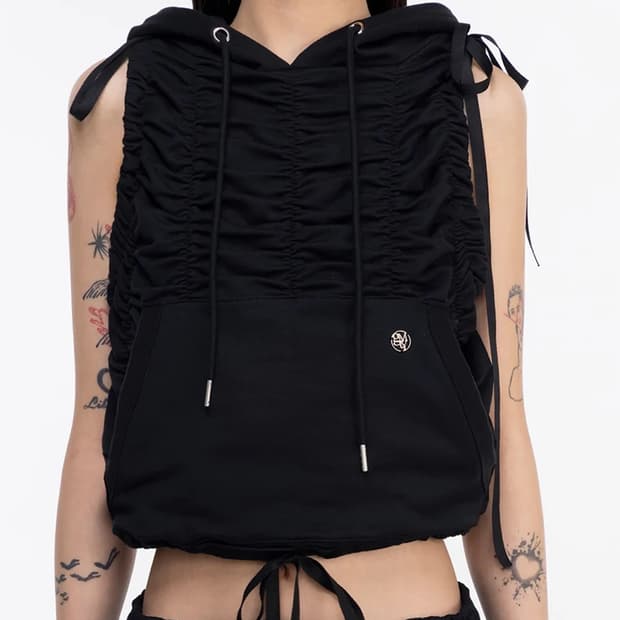 김미더영 셔링 후드 슬리브리스