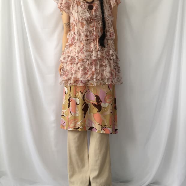 Pattern mesh layer onepiece