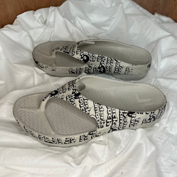 히스테릭글래머 로고 올오버 플립플랍 샌들