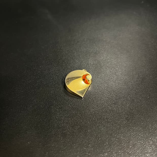 칼하트 WIP 골드 펜던트 키링 목걸이