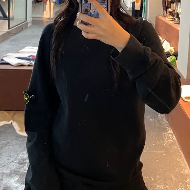 스톤 아일랜드 와팬 맨투맨 H103