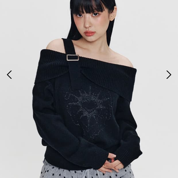 피투 오프숄더 니트