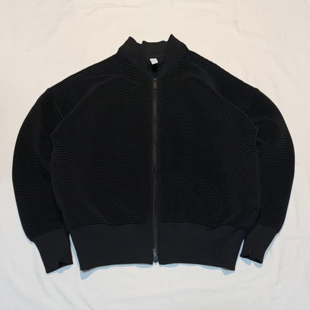 CFCL 스트라텀 봄버자켓 플리츠 투웨이 블루종 블랙