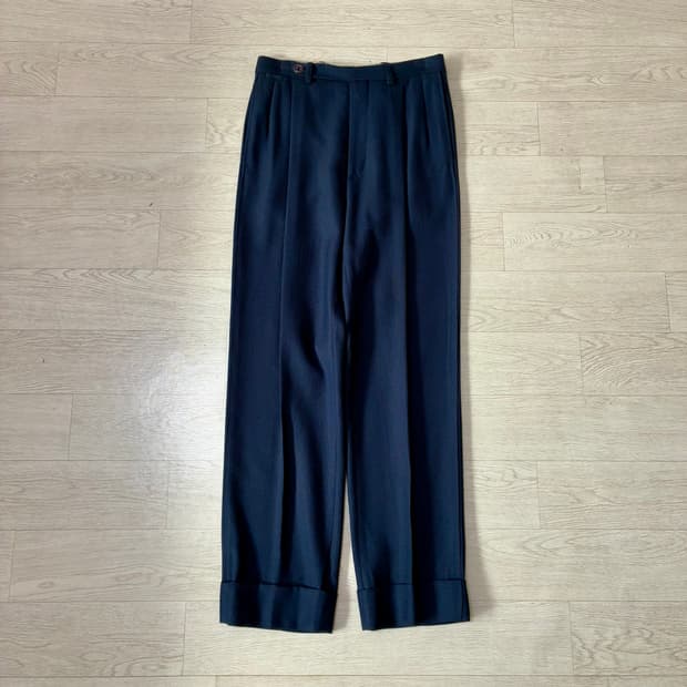 [38] 구찌 네이비 투턱 카브라 하이웨스트 트라우저