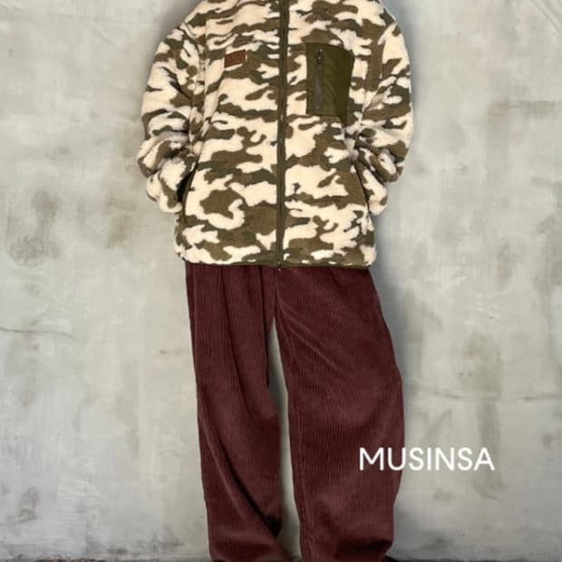 스컬프터 카모플라쥬 셰르파 자켓 카키