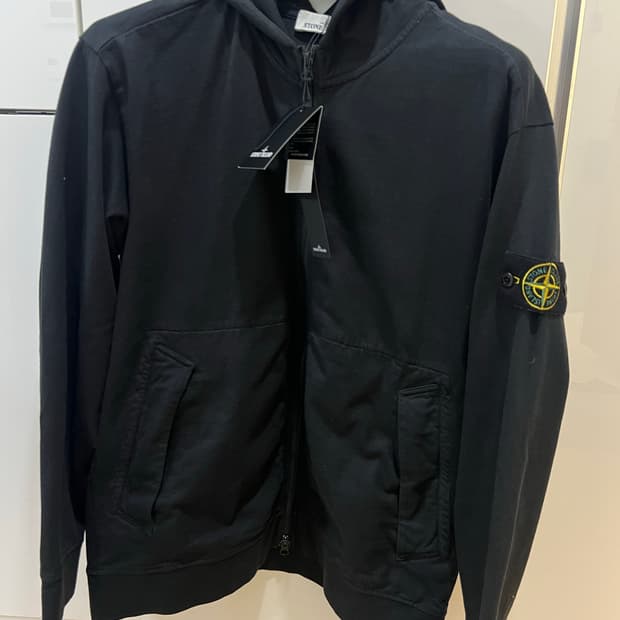 23ss 스톤아일랜드 후드집업 100-105 (새상품급)