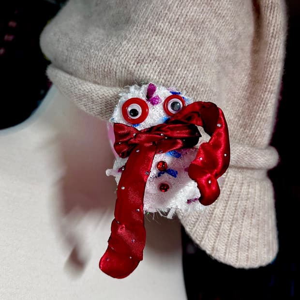 ･:*+. 핸드메이드 박하사탕 롱 머플러 눈사람 헤어핀