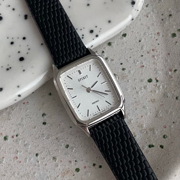 Seiko 세이코 spirit 스피릿 스퀘어 쿼츠