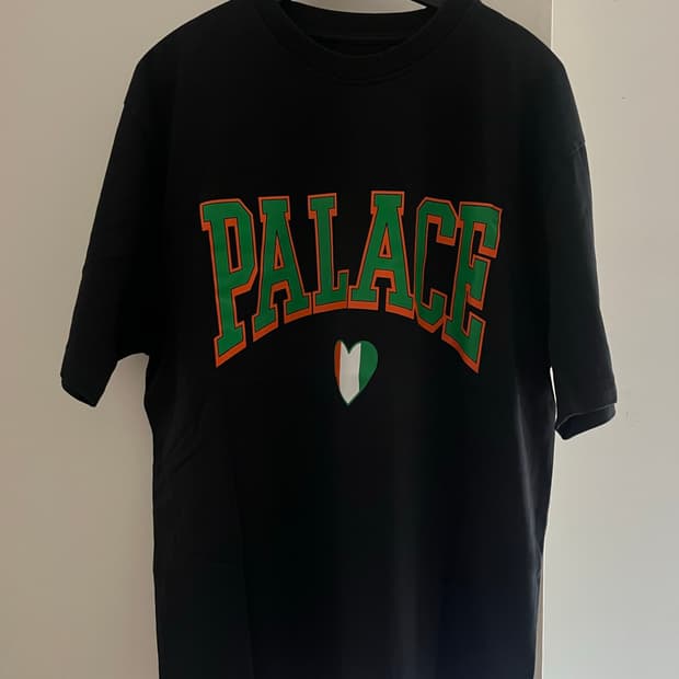 Palace 반팔티셔츠